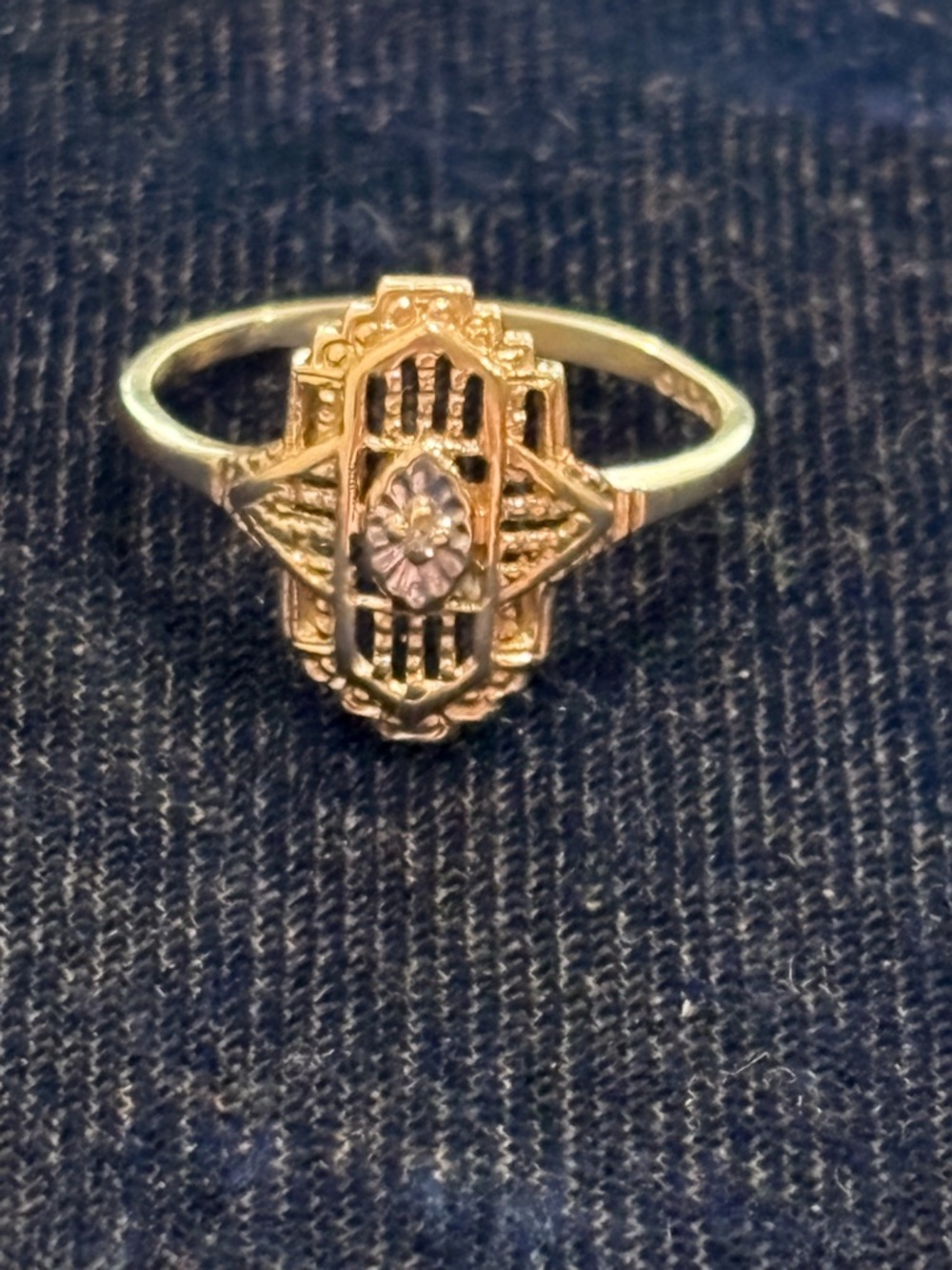 Delicate 10K Gold Stamped, Filigree & Natural  Diamond Ring, Size 7